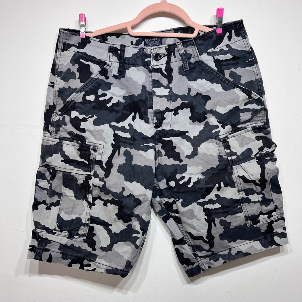 Levis Cargo Shorts Mens 31 Black Gray Camo Skater Punk Y2K Rocker Street